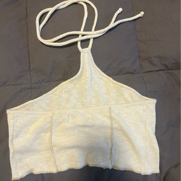 Urban outfitters halter crop top - Picture 2 of 3